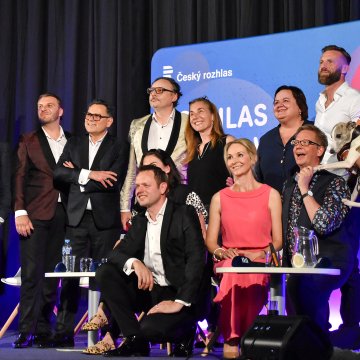 V kině Máj se natáčela zábavná show Rozhlas jede za námi